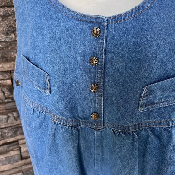 MATERNITY 👶🏻Blue Denim Overalls with Adjustable Straps and Relaxed Fit - Picture 6 of 15